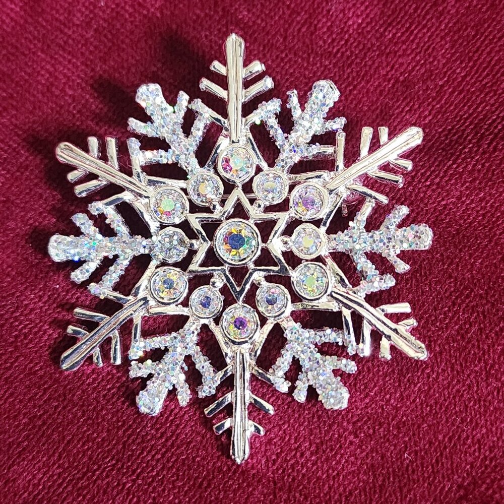 Vintage Signed Avon Snowflake Brooch AB Rhinestones